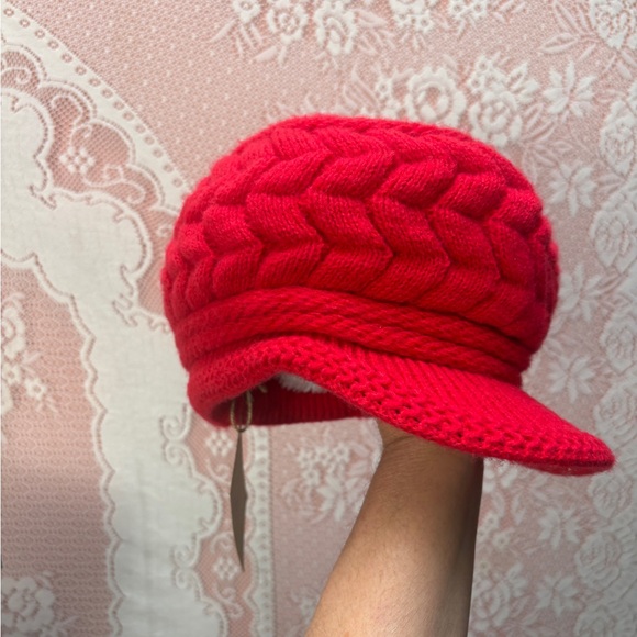 Red Knit Newsboy Cap - Picture 8 of 9